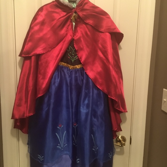 Princess Anna dress. 3 layers. Girl size 8 - Picture 1 of 5